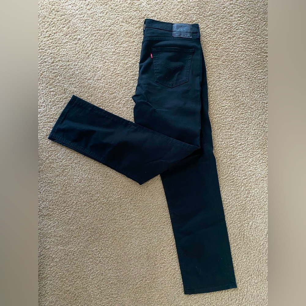 541 ATHLETIC CUT LEVI’S | 34x34 | worn once, like brand new